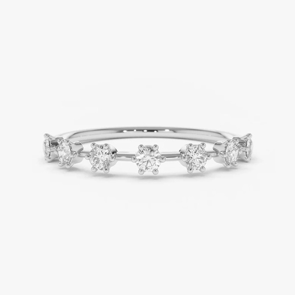 Ferko’s Jewelry - 14K Gold 7 Stone Round Diamond Ring